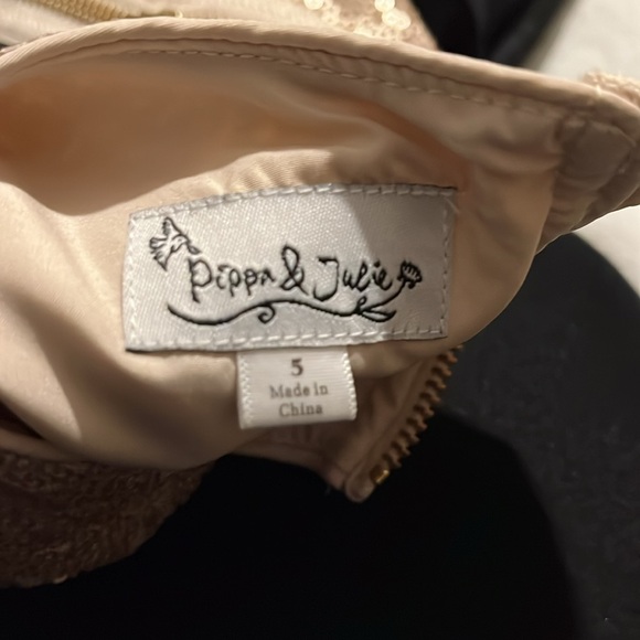 Pippa and Julia Girls Alicia Gold Sequins Dress Size: 5 - Picture 3 of 5